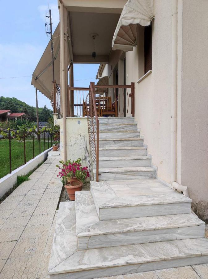 With A View Of Meteora Apartman Diava Kültér fotó